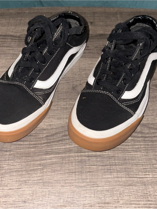 Vans Other - Vans Black White Gum-sole Low Top Skate Sneakers